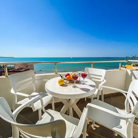 Apartment Breathtaking Sea View 687